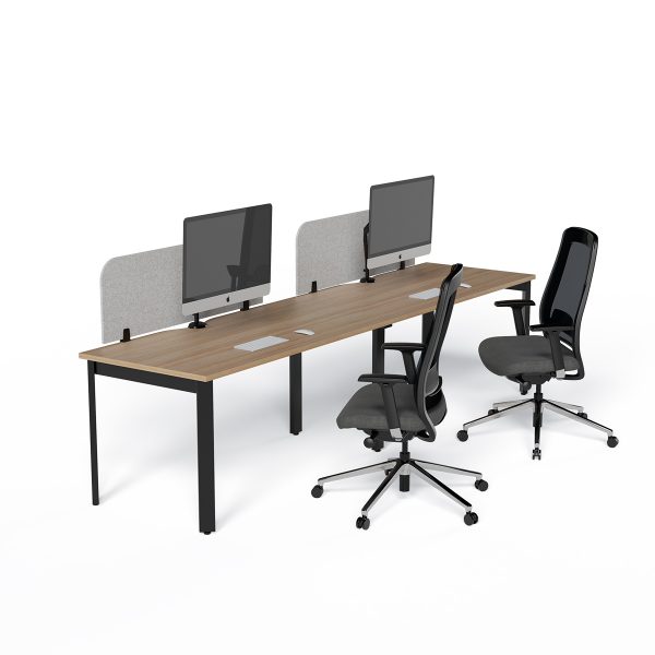 QUAD45-2POD-INLINE-BLACK FRAME-NATURAL OAK-PET SCREEN 2